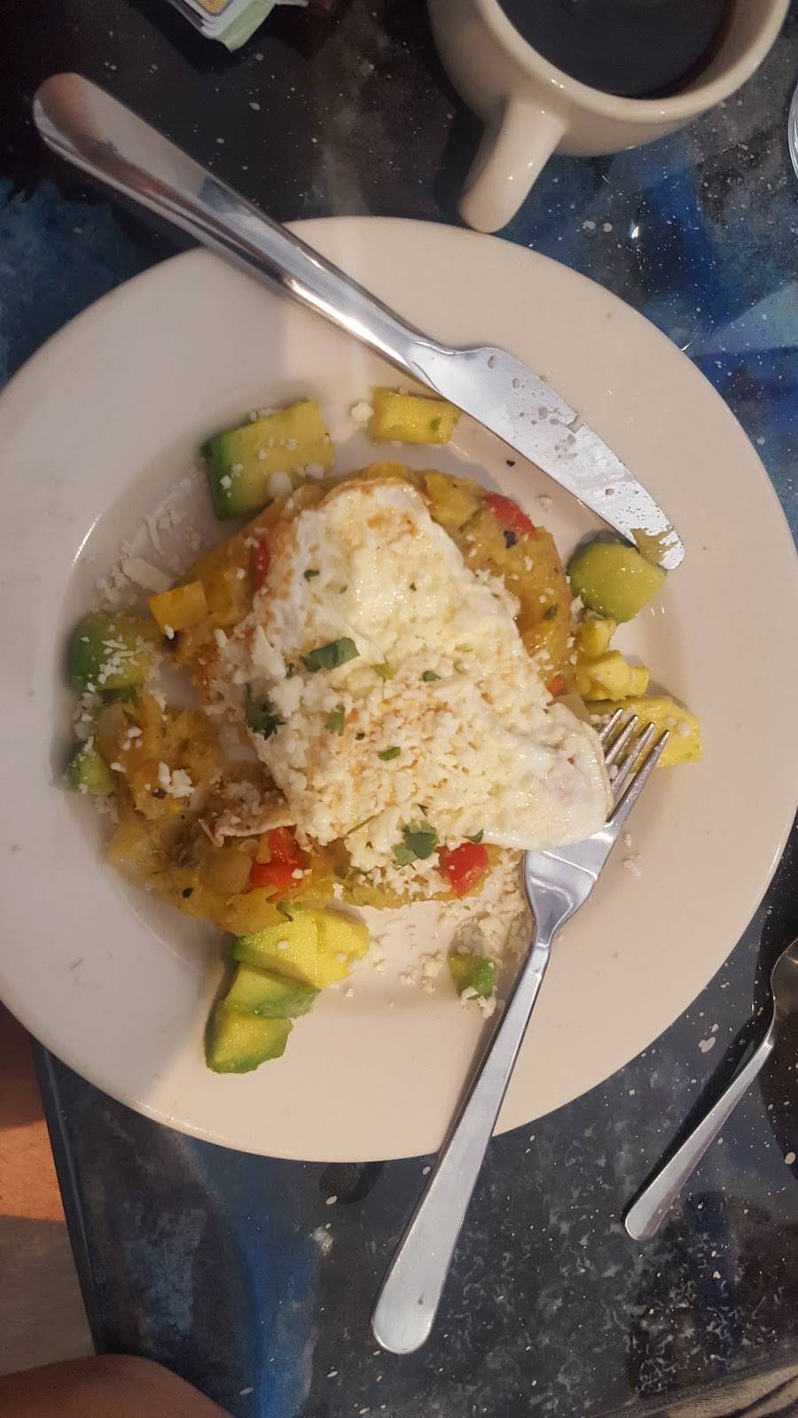 Restaurante y Lechonera Principe | restaurant | 237 Cecil B. Moore Ave, Philadelphia, PA 19122, USA | 2152359048 OR +1 215-235-9048