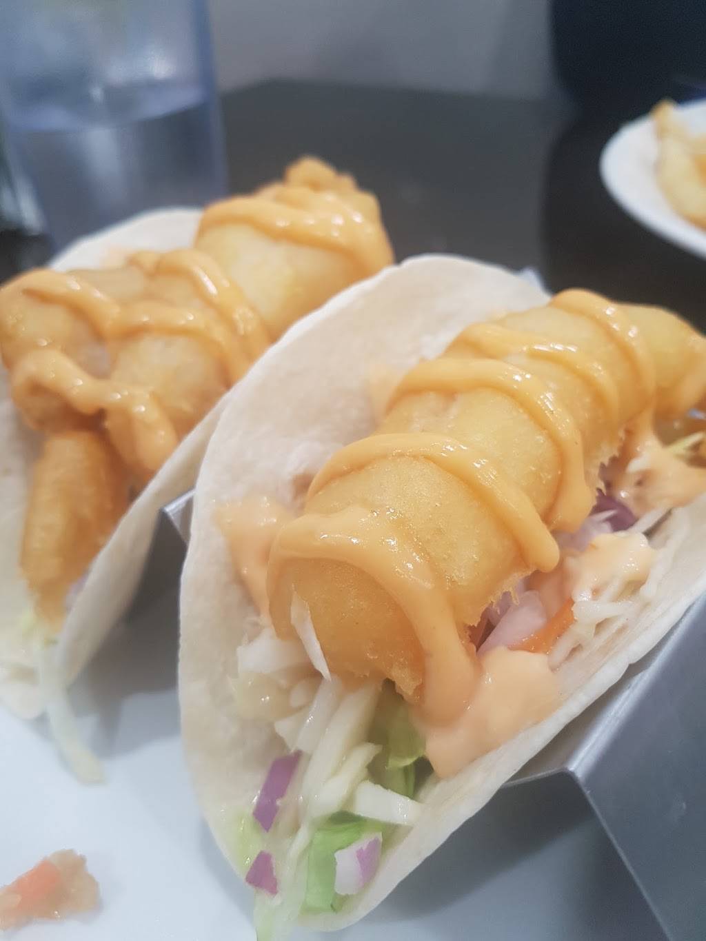 Halibut House Fish & Chips Thornhill | restaurant | 11 Disera Dr #120, Thornhill, ON L4J 0A7, Canada | 9058898484 OR +1 905-889-8484