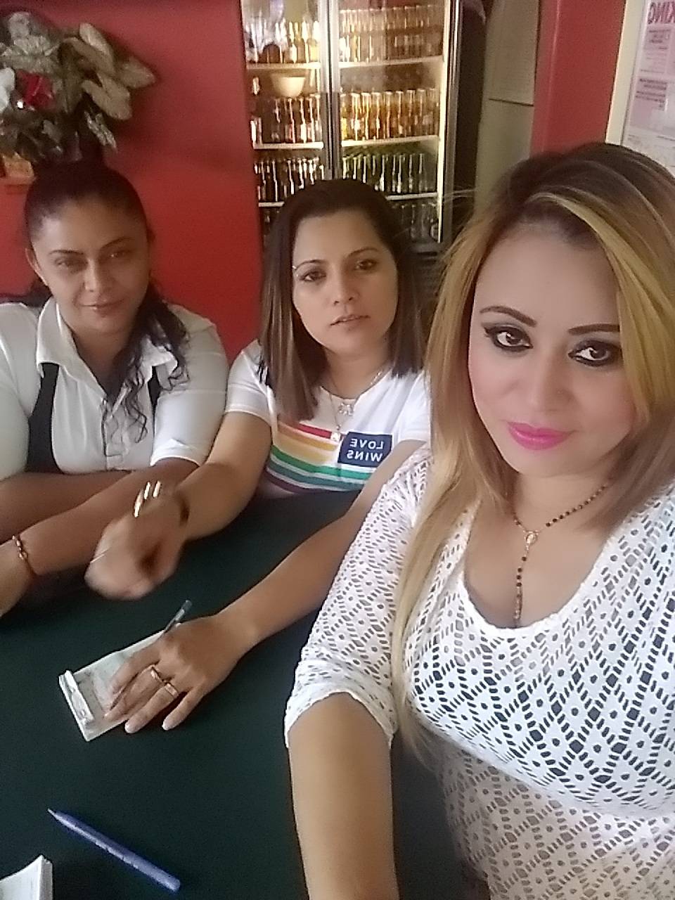 El Porton | restaurant | 90 N Franklin St, Hempstead, NY 11550, USA | 5165651234 OR +1 516-565-1234