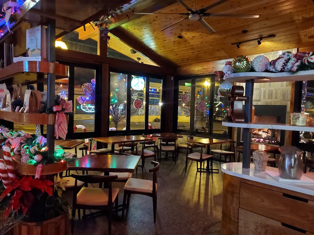 The Butter Milk Ranch | restaurant | 2407 12th Ave S, Nashville, TN 37204, USA | 6154658300 OR +1 615-465-8300