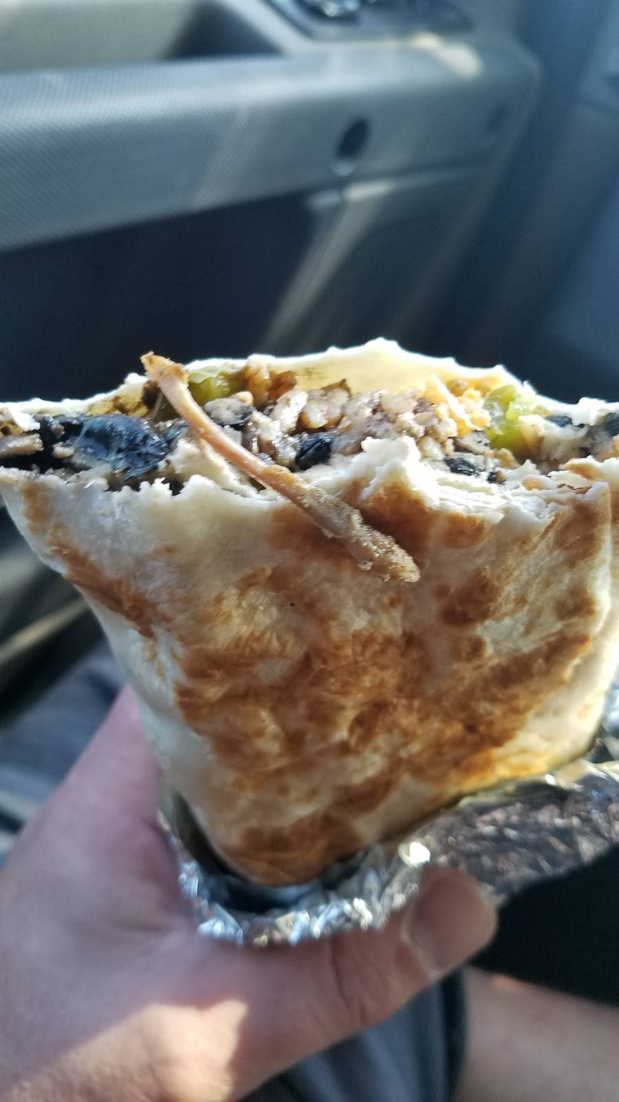 El Pollo Loco | restaurant | 1380 N Avalon Blvd, Wilmington, CA 90744, USA | 3108341000 OR +1 310-834-1000