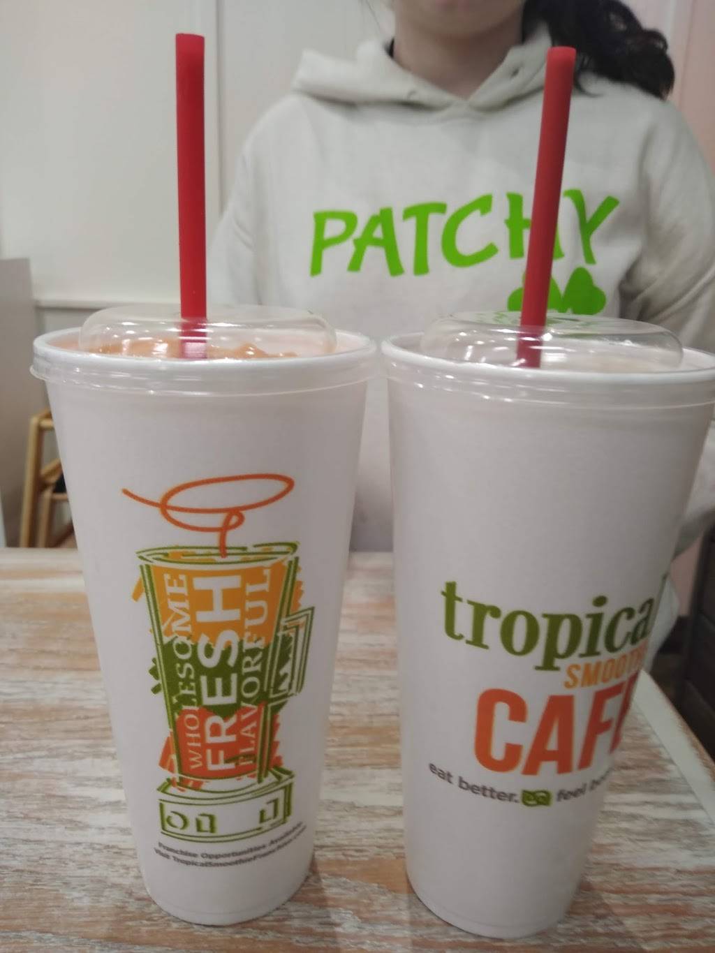 Tropical Smoothie Cafe | restaurant | 720 Eastgate S Dr, Cincinnati, OH 45245, USA | 5137523525 OR +1 513-752-3525
