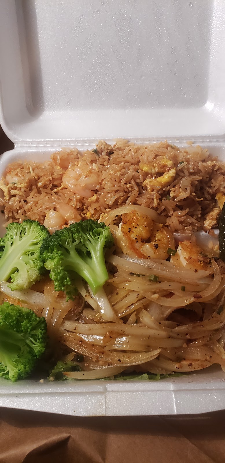 888 Chinese Restaurant | restaurant | 2410 S Wayside Dr, Houston, TX 77023, USA | 7136448888 OR +1 713-644-8888