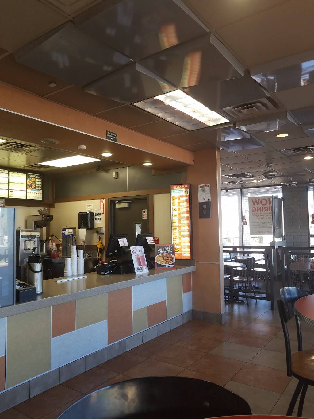 Jack in the Box | restaurant | 6001 W Thomas Rd, Phoenix, AZ 85033, USA | 6232471746 OR +1 623-247-1746