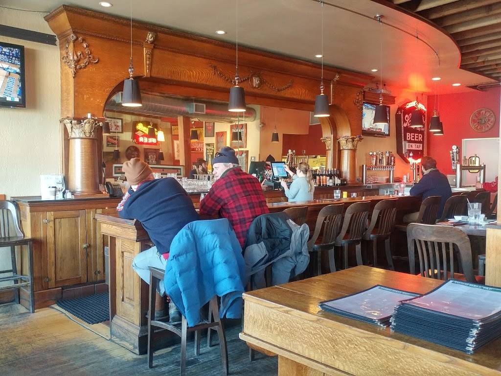 Town Hall Tap | restaurant | 4810 Chicago Ave, Minneapolis, MN 55417, USA | 6127677307 OR +1 612-767-7307
