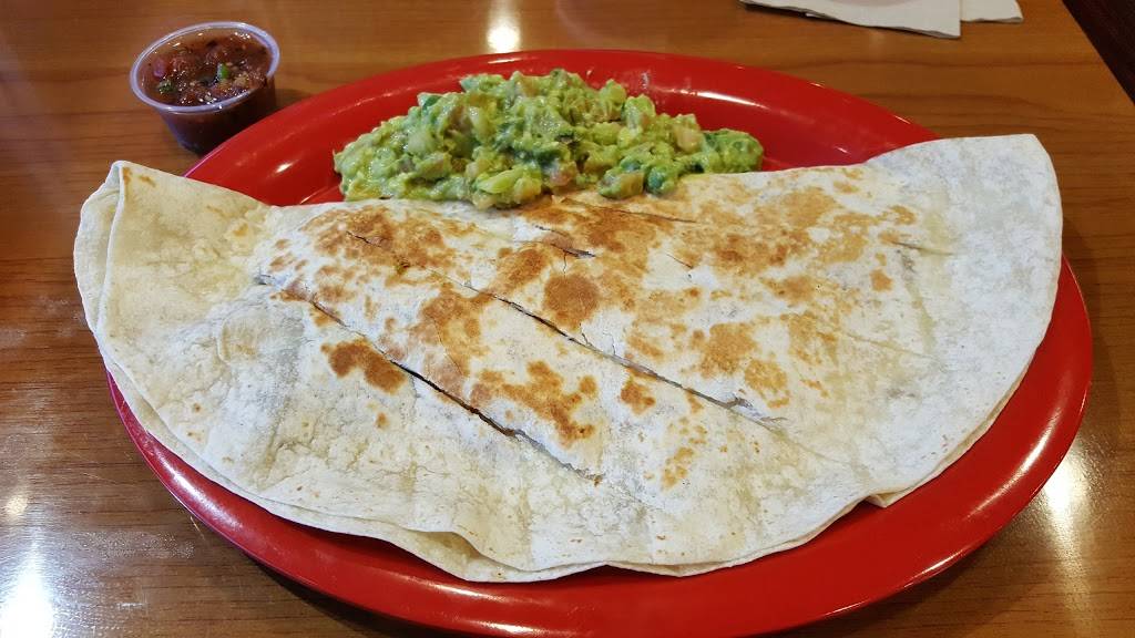 FreshMex | restaurant | 1880 Prairie City Rd, Folsom, CA 95630, USA | 9169850555 OR +1 916-985-0555