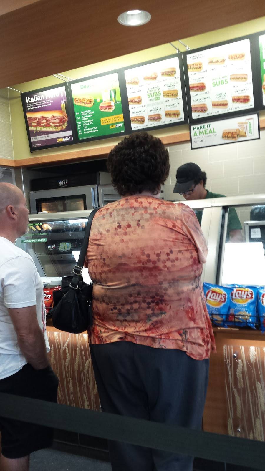 Subway | restaurant | 6009 Cypress Gardens Blvd, Winter Haven, FL 33884, USA | 8633258283 OR +1 863-325-8283