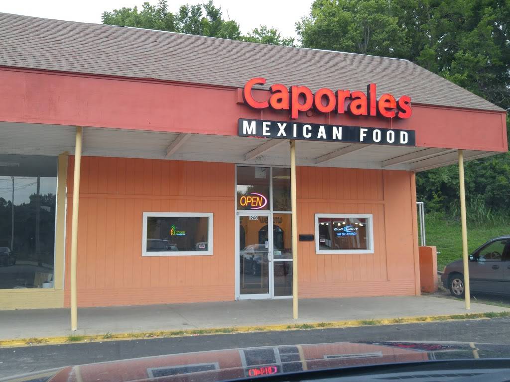 Caporales Mexican Food LLC | restaurant | 1260 Merriam Ln, Kansas City, KS 66103, USA | 9136776610 OR +1 913-677-6610