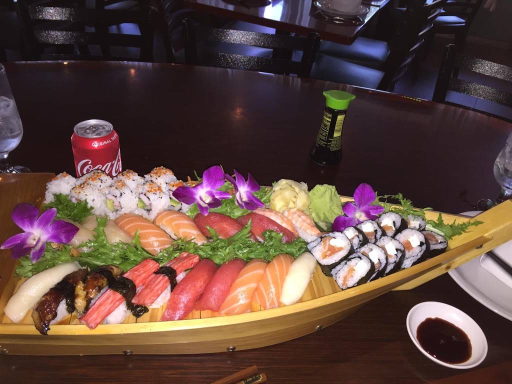 Bluefin Sushi | restaurant | 861 NW 51st St, Boca Raton, FL 33431, USA | 5619818986 OR +1 561-981-8986