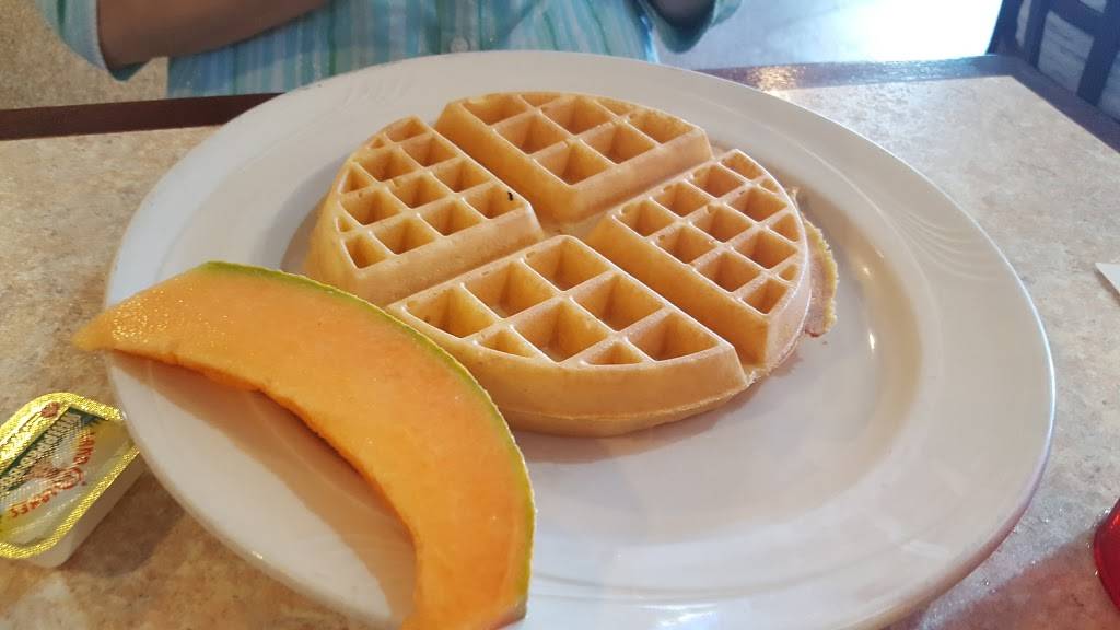 Spyros | restaurant | 6455 W Jefferson Blvd, Fort Wayne, IN 46804, USA | 2604367797 OR +1 260-436-7797