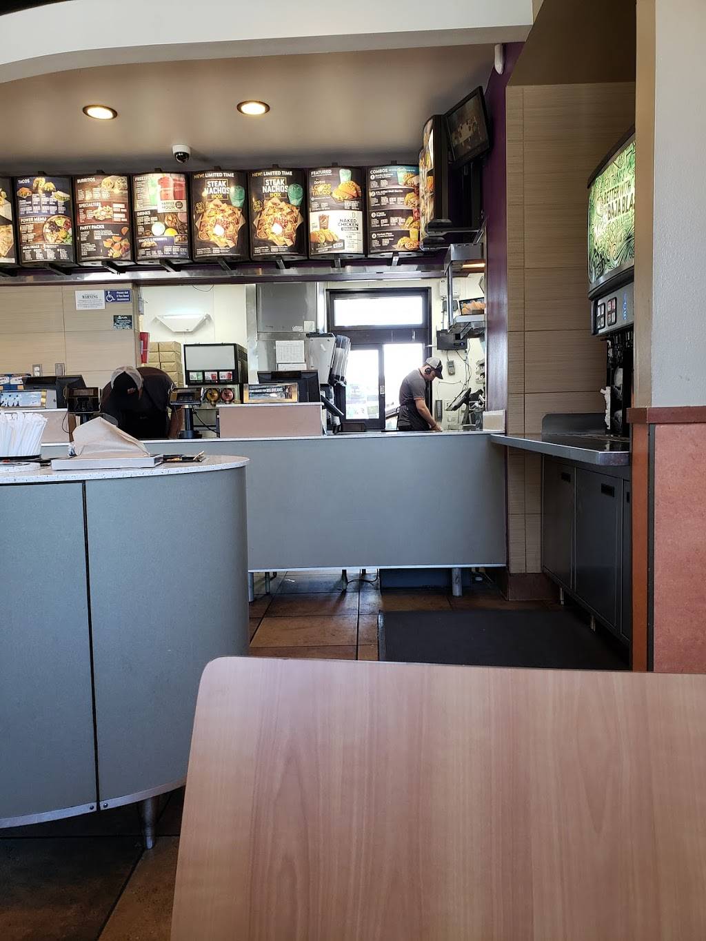 Taco Bell | meal takeaway | 720 Story Rd, San Jose, CA 95122, USA | 4082791963 OR +1 408-279-1963