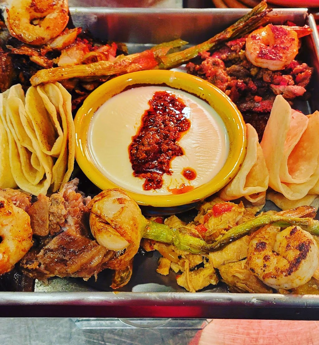 Taqueria El Pastorcito @ Strange Roots | restaurant | 4399 Gibsonia Rd, Gibsonia, PA 15044, USA | 4129614175 OR +1 412-961-4175