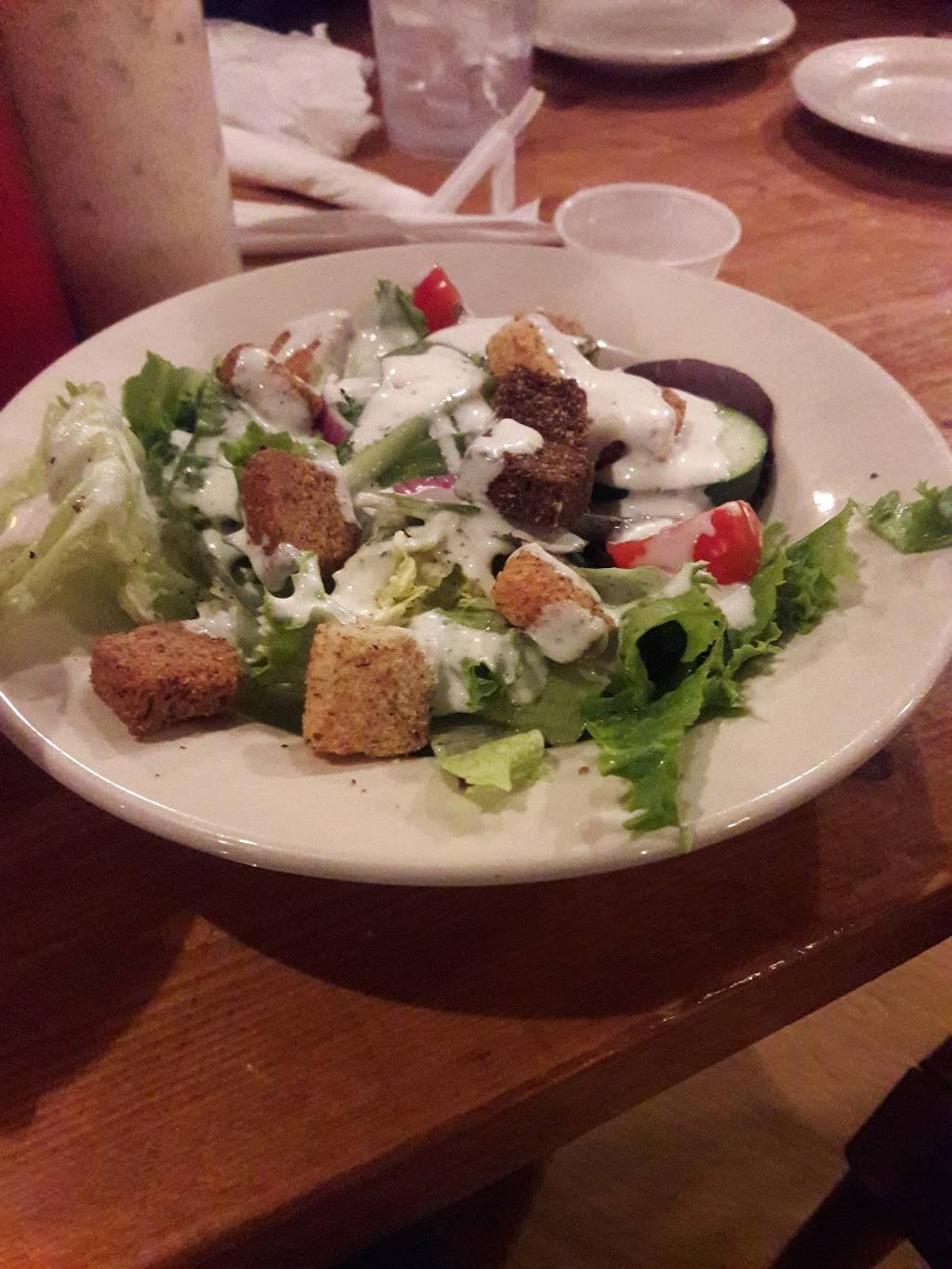 Sullivans Restaurant | restaurant | 2019 Middle St, Sullivans Island, SC 29482, USA | 8438833222 OR +1 843-883-3222