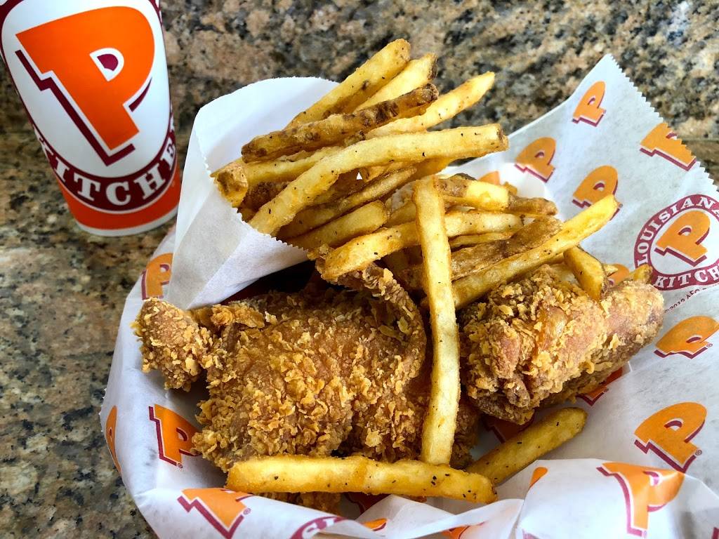 Popeyes | restaurant | 237 Sheppard Ave E, North York, ON M2N 3A8, Canada | 4162238886 OR +1 416-223-8886