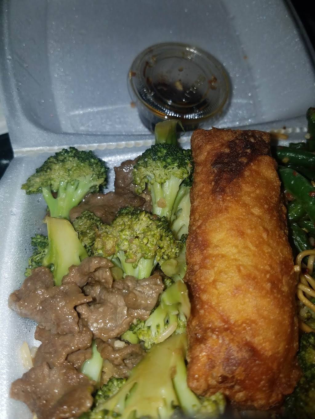 Lees Express | restaurant | 30 E 7th St, St Paul, MN 55101, USA | 6519999579 OR +1 651-999-9579