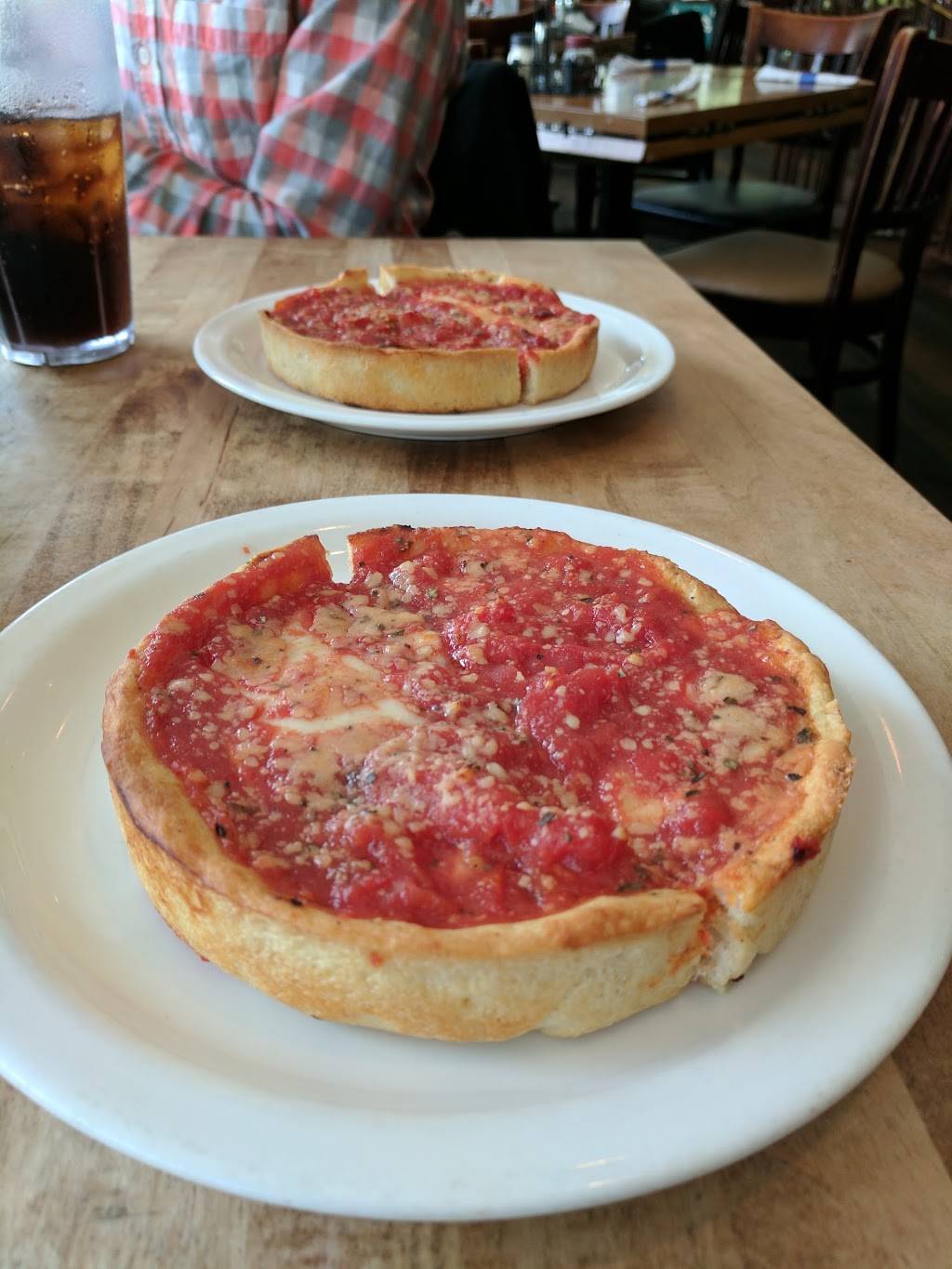 Lou Malnatis Pizzeria | meal delivery | 1850 Sherman Ave, Evanston, IL 60201, USA | 8473285400 OR +1 847-328-5400