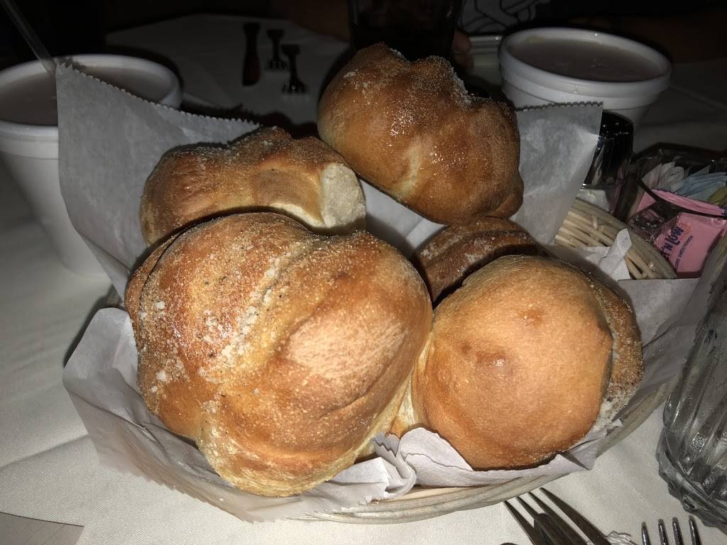 Sorrento Italian Restaurant | restaurant | 6943 St Augustine Rd, Jacksonville, FL 32217, USA | 9046369196 OR +1 904-636-9196