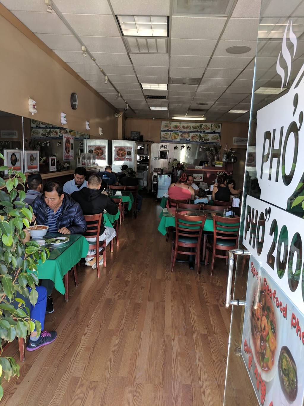 Pho 2000 (Olympic) | restaurant | 2897 W Olympic Blvd, Los Angeles, CA 90006, USA | 2134808485 OR +1 213-480-8485