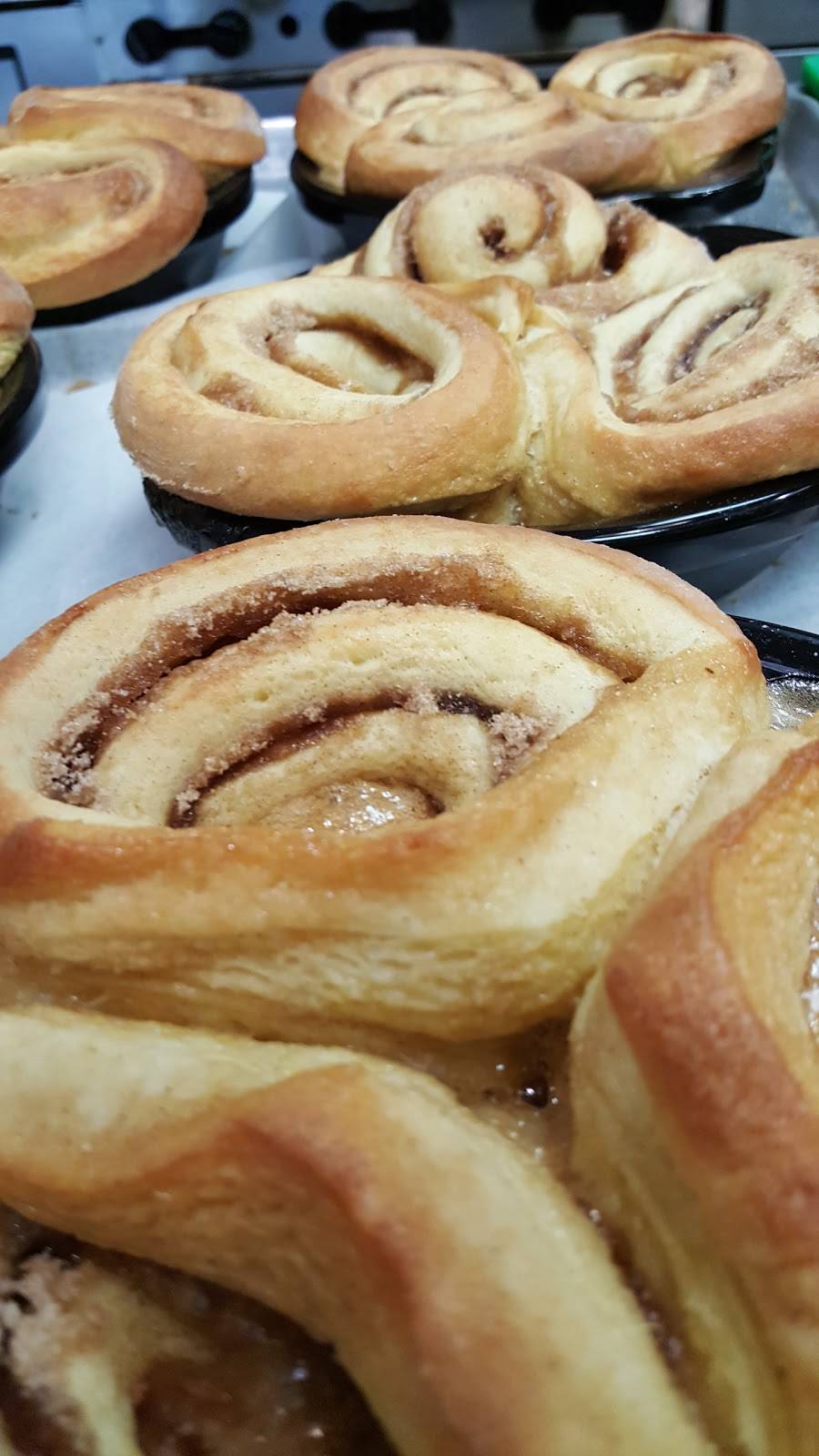 Pappas Artisanal | restaurant | 2232 D St, La Verne, CA 91750, USA | 9095965050 OR +1 909-596-5050