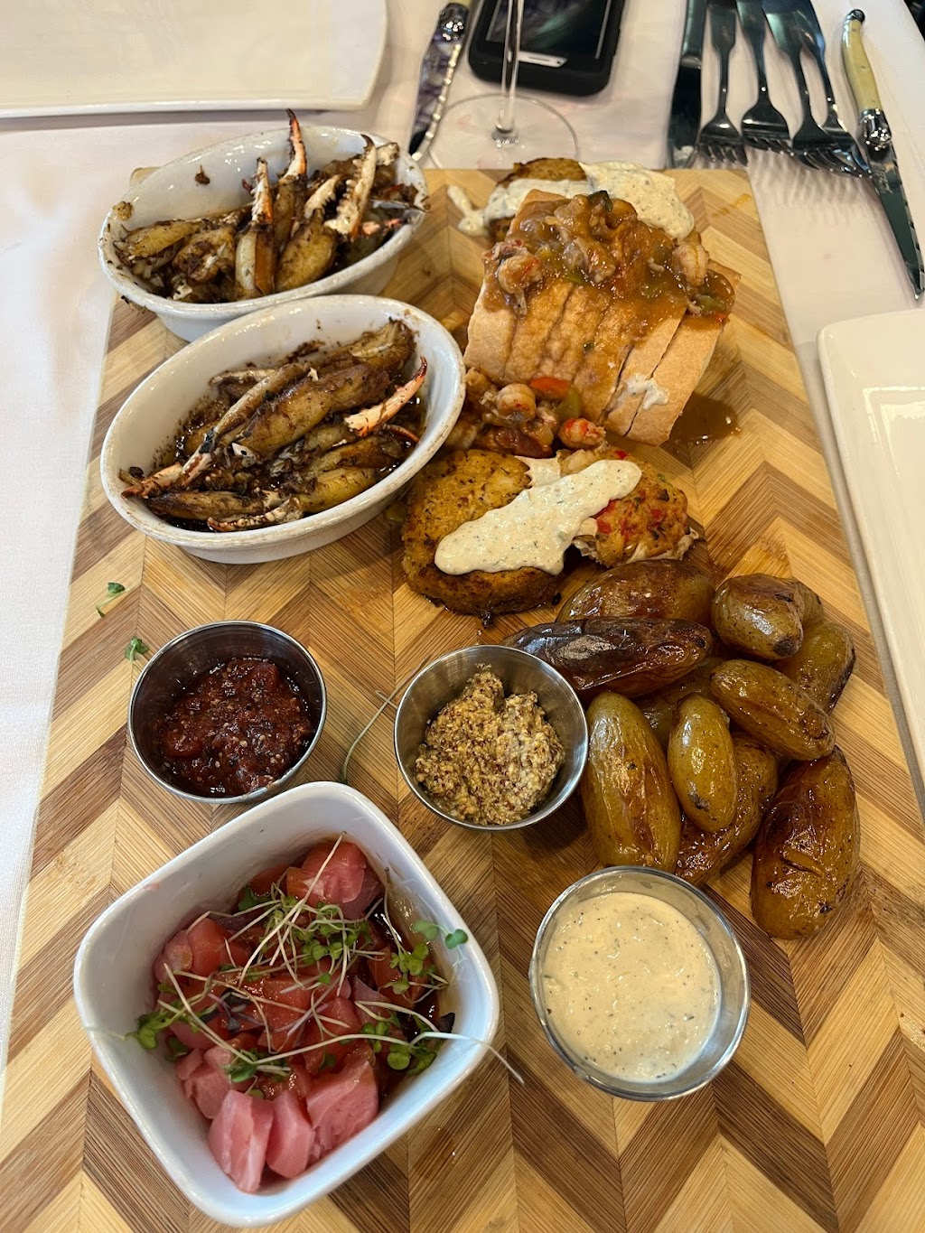 Proverbial Wine Bistro | meal takeaway | 9659 Antioch Rd #105, Baton Rouge, LA 70817, USA | 2259358207 OR +1 225-935-8207