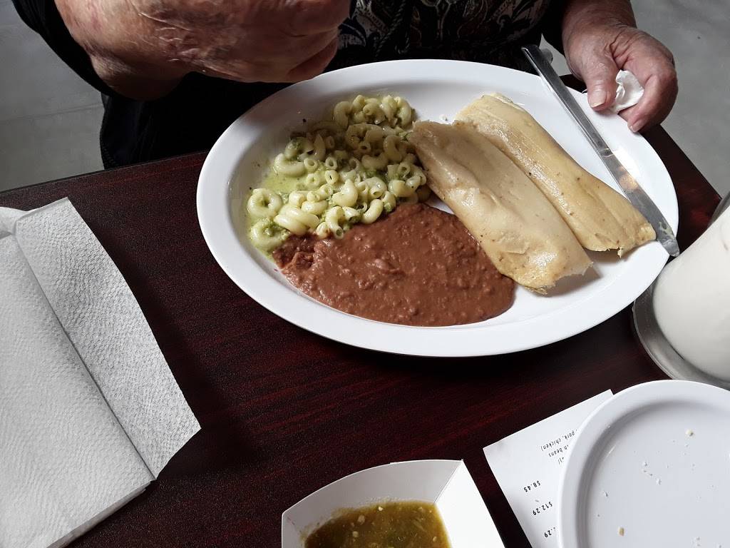 Menuderia María | restaurant | 23060 Pacific Hwy S, Des Moines, WA 98198, USA | 2064293831 OR +1 206-429-3831