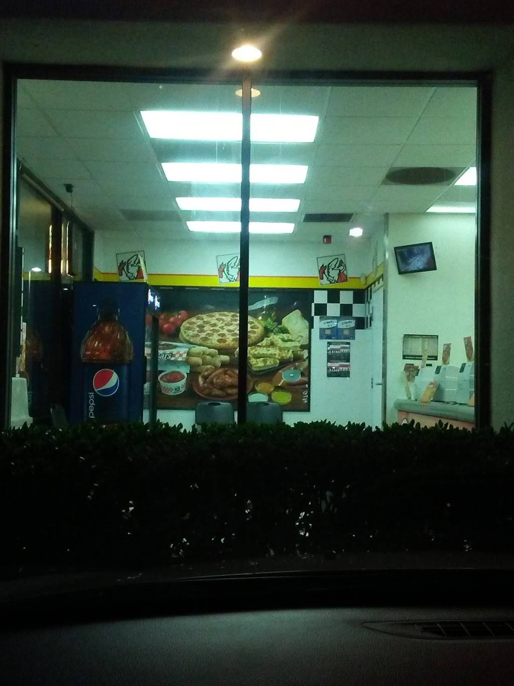 Little Caesars Pizza | meal takeaway | 3084 W Temple Ave, Pomona, CA 91766, USA | 9096224144 OR +1 909-622-4144