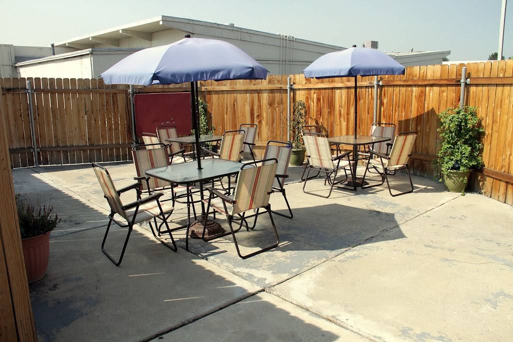 Little Philadelphia CheeseSteaks | restaurant | 2181 Pyramid Way, Sparks, NV 89431, USA | 7753312555 OR +1 775-331-2555