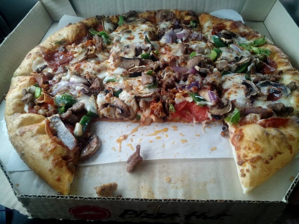 Continental Grill Family Restraunt | meal takeaway | 3815 W Washington St, Indianapolis, IN 46241, USA | 3172414867 OR +1 317-241-4867