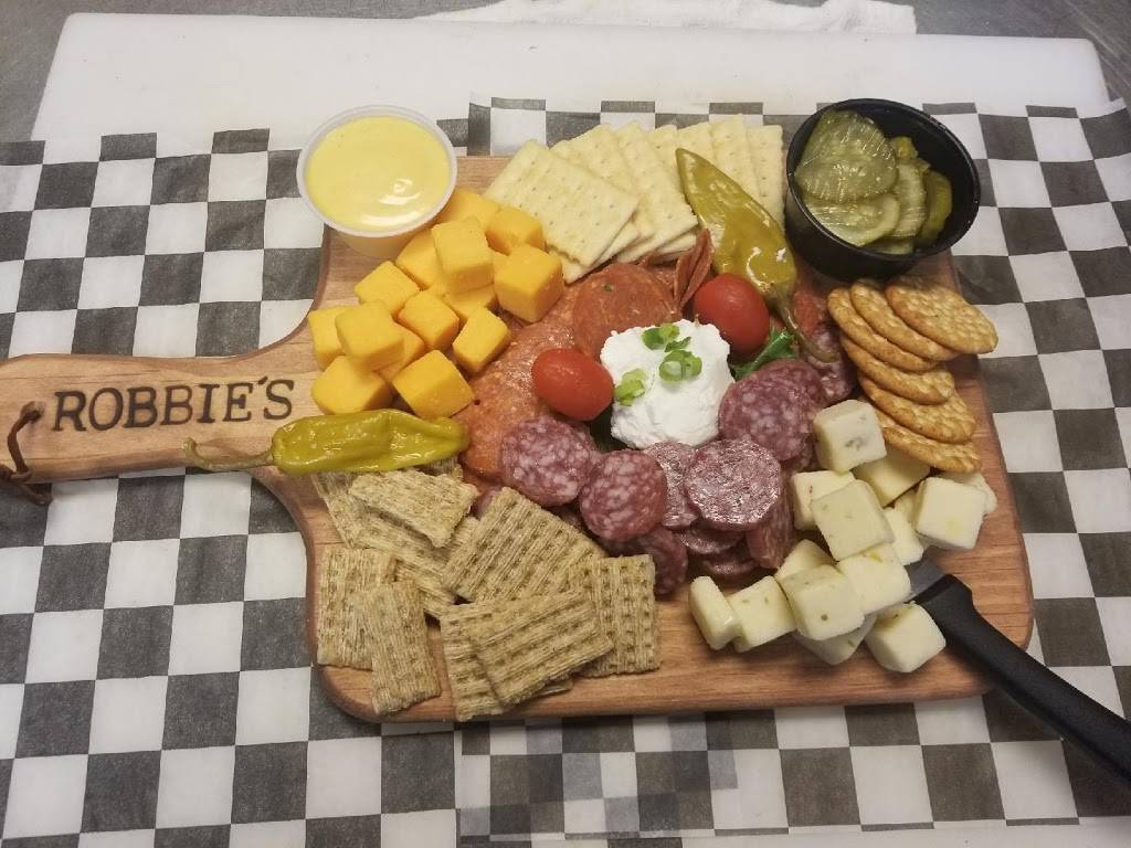 Robbies Bar and Grill | restaurant | 610 N Greece Rd, Hilton, NY 14468, USA | 5853924141 OR +1 585-392-4141