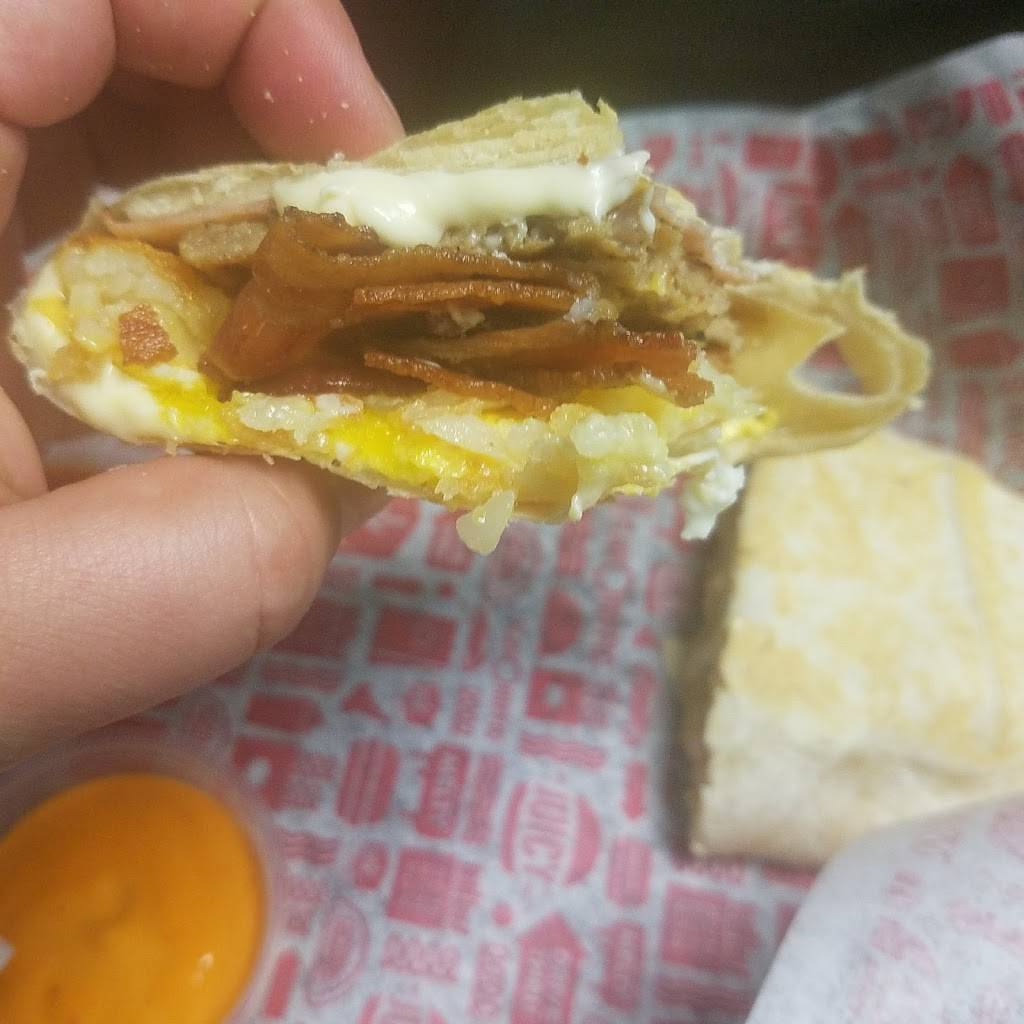 Jack in the Box | restaurant | 10390 Twin Cities Rd, Galt, CA 95632, USA | 2097440700 OR +1 209-744-0700