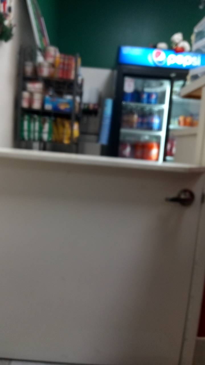 Romeos Pizza & Sandwiches | restaurant | 428 W Shaw Ave, Clovis, CA 93612, USA | 5593234505 OR +1 559-323-4505