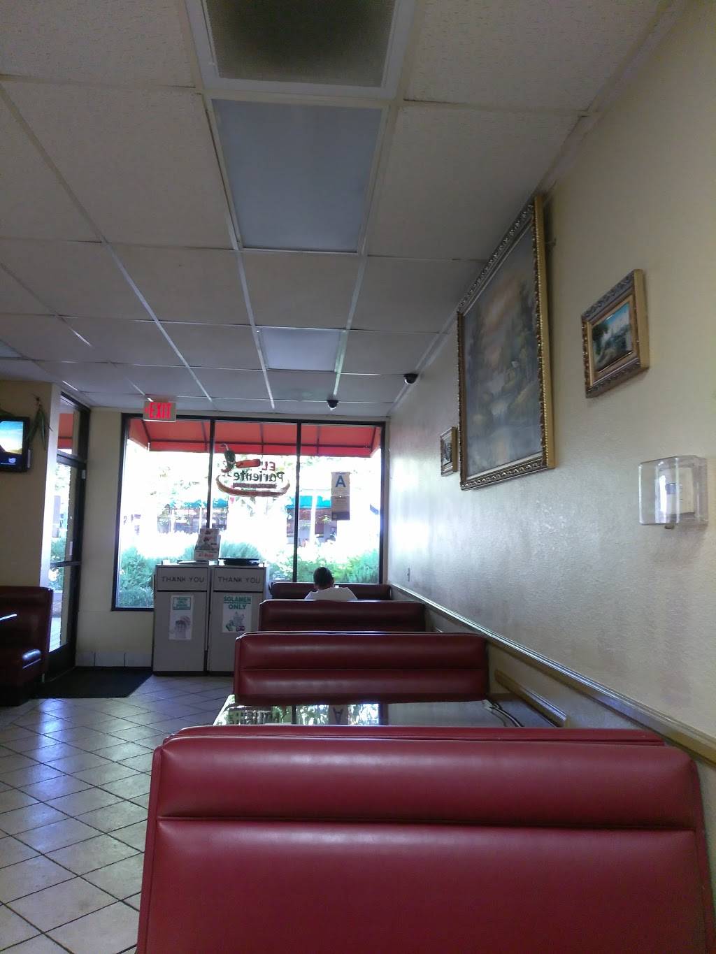 El Pariente Mexican Food | restaurant | 24375 Main St, Newhall, CA 91321, USA | 6617994959 OR +1 661-799-4959