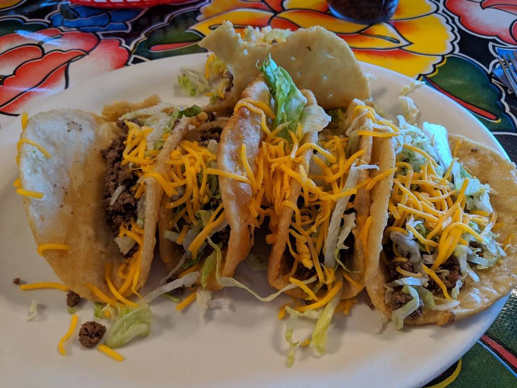 La Casa Fierro | restaurant | 1427 W Sherman Blvd, Muskegon, MI 49441, USA | 2317598400 OR +1 231-759-8400