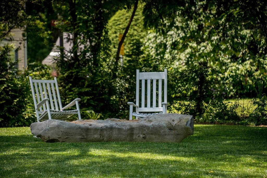 General Lewis Inn | restaurant | 1236 E Washington St, Lewisburg, WV 24901, USA | 3046452600 OR +1 304-645-2600