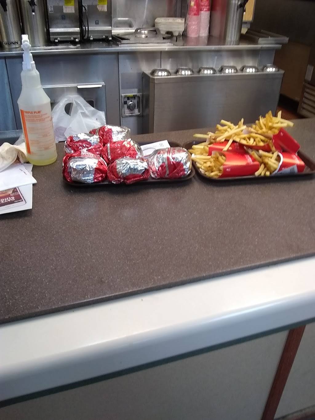 Wendys | restaurant | 4227 S Michigan St, South Bend, IN 46614, USA | 5742916171 OR +1 574-291-6171