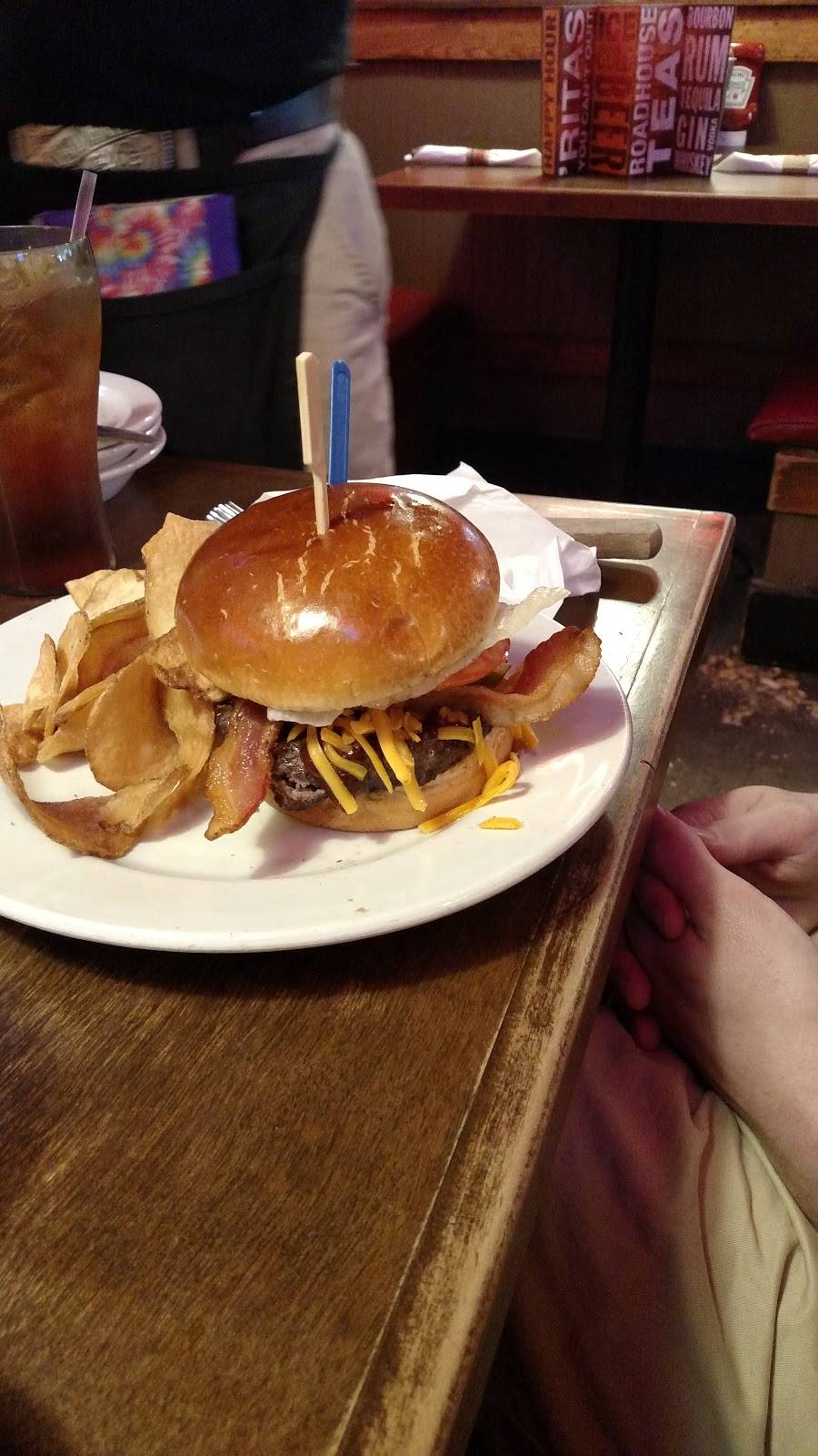 Logans Roadhouse | restaurant | 2890 Florence Blvd, Florence, AL 35630, USA | 2567645011 OR +1 256-764-5011