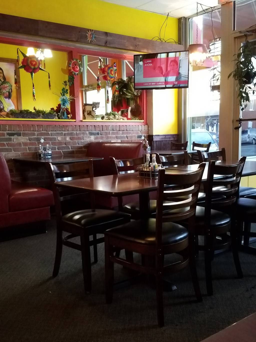 Acapulco Mexican Restaurant | restaurant | 301 2nd St, Aurora, IN 47001, USA | 8129264116 OR +1 812-926-4116