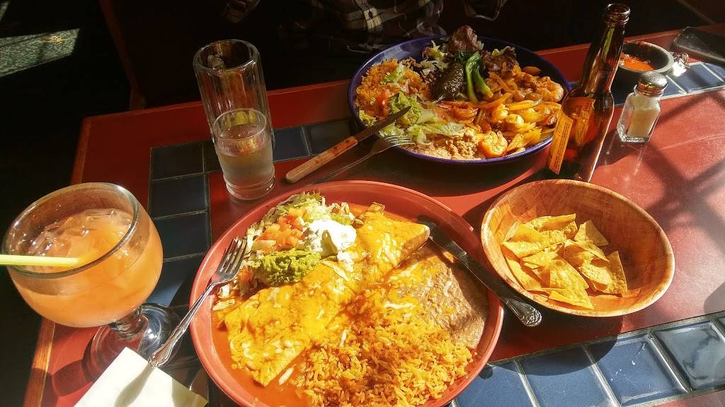 Los Dos Compadres | restaurant | 701 E St, Washougal, WA 98671, USA | 3603351706 OR +1 360-335-1706