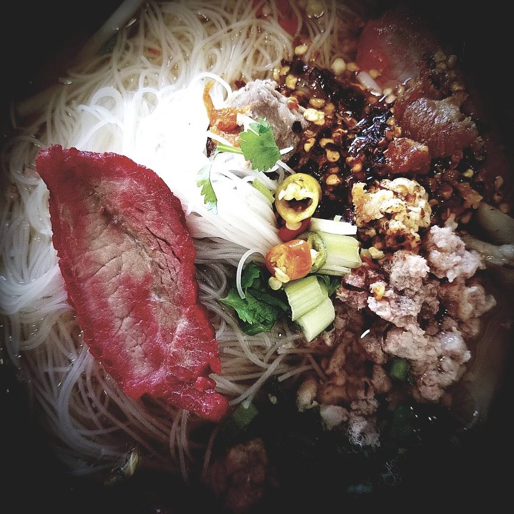 Ras Noodle | restaurant | 8205 Woodman Ave #104, Panorama City, CA 91402, USA | 8187823926 OR +1 818-782-3926