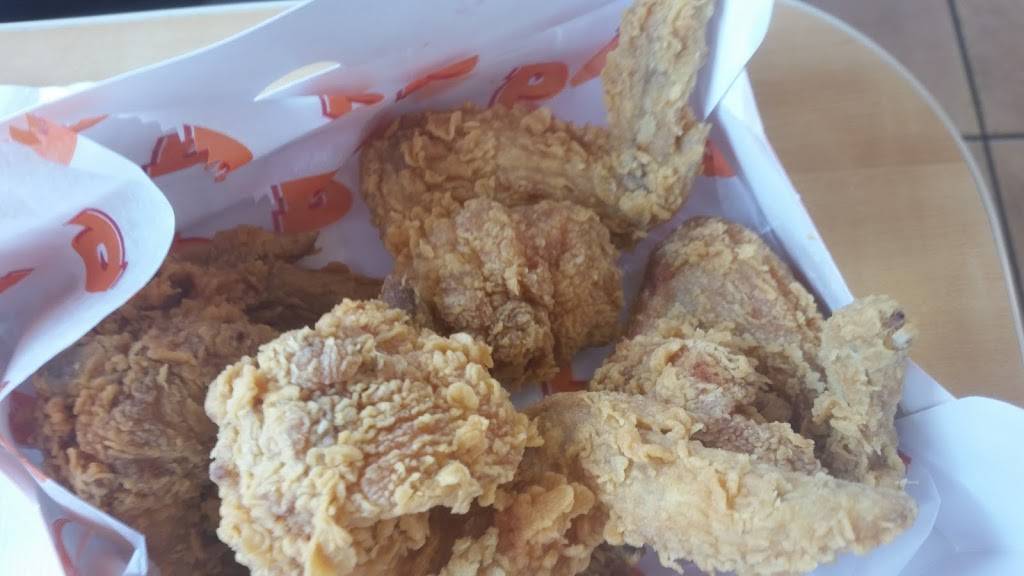 Popeyes Louisiana Kitchen | restaurant | 3111 NE Pine Island Rd, Cape Coral, FL 33909, USA | 2399955770 OR +1 239-995-5770