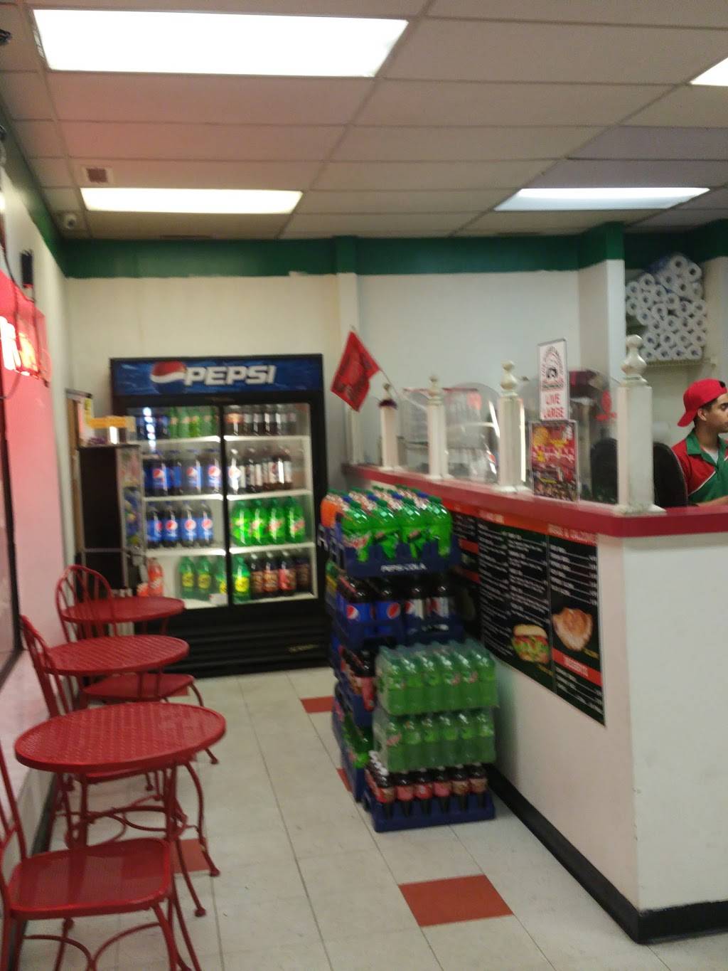 Toarminas Pizza | restaurant | 3863, 27630 W Seven Mile Rd, Livonia, MI 48152, USA | 2487774500 OR +1 248-777-4500