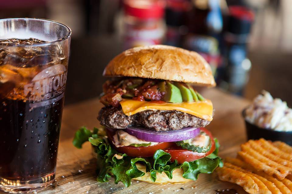 Famous Hamburger, West Dearborn | restaurant | 22207 Michigan Ave, Dearborn, MI 48124, USA | 3134360705 OR +1 313-436-0705