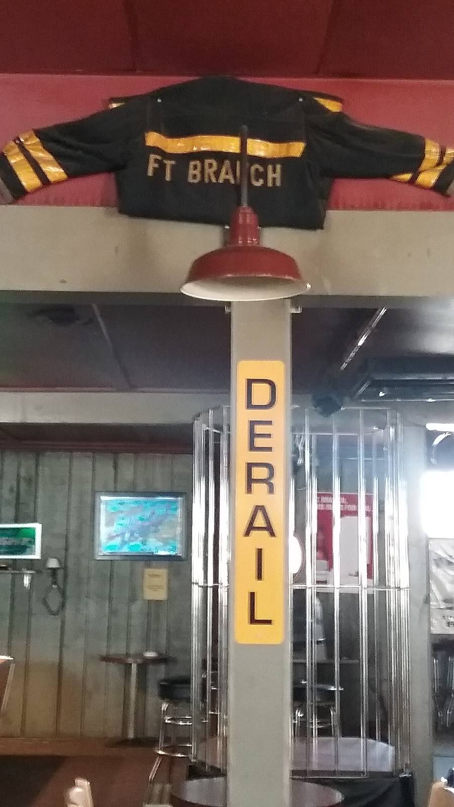 Iron Horse LLC | restaurant | 203 N Mc Creary St, Fort Branch, IN 47648, USA | 8127539918 OR +1 812-753-9918