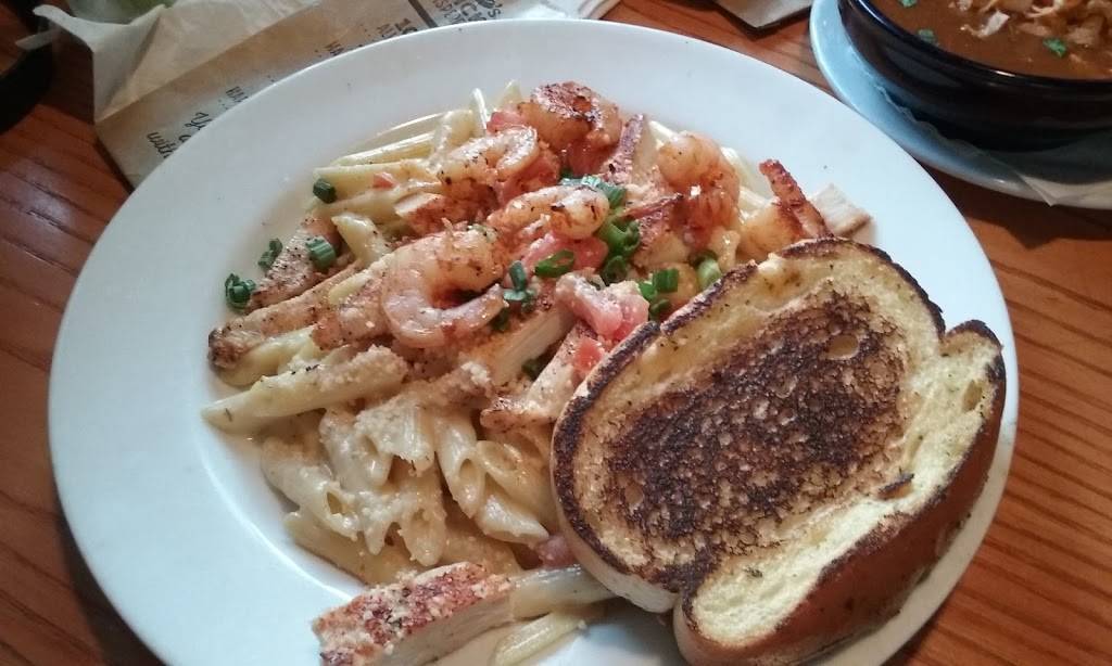 Chilis Grill & Bar | meal takeaway | 2185 Eastridge Loop, San Jose, CA 95122, USA | 4085326727 OR +1 408-532-6727