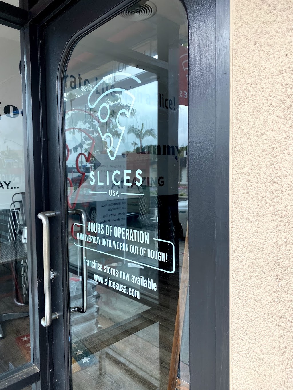 Slices | restaurant | 2801 East Coast Hwy, Corona Del Mar, CA 92625, USA | 9494325190 OR +1 949-432-5190