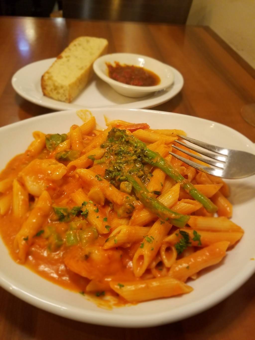 Vixi Cucina Italiana | restaurant | 3611 California St, San Francisco, CA 94118, USA | 4158424921 OR +1 415-842-4921