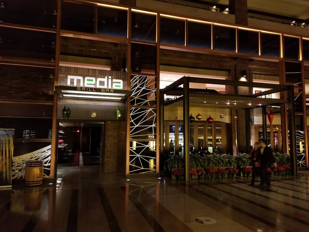 Media Grill + Bar | restaurant | 2201 N Stemmons Fwy, Dallas, TX 75207, USA | 2147617439 OR +1 214-761-7439