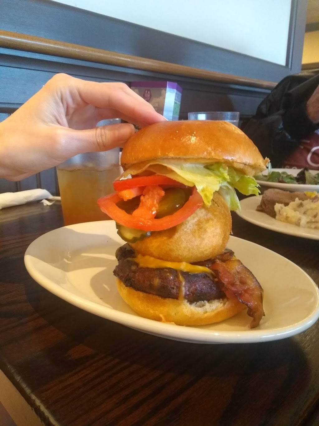 Grinders Above & Beyond of Dover | restaurant | 9491, 3003 N Wooster Ave, Dover, OH 44622, USA | 3306023083 OR +1 330-602-3083