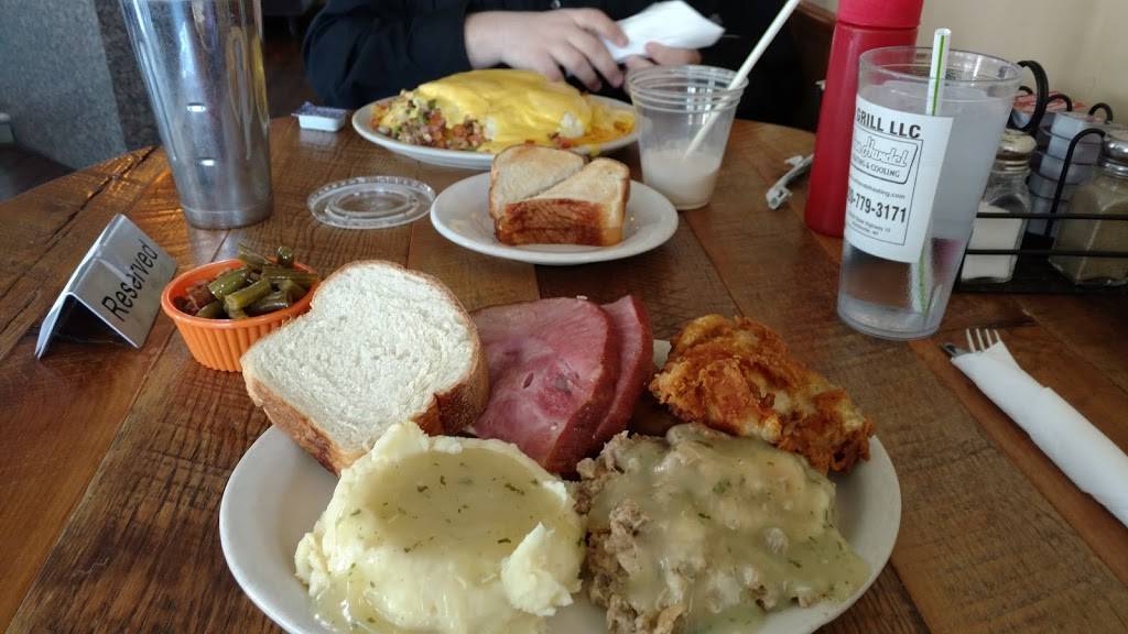 Hometown Grill | restaurant | W7711 WI-54 Trunk, Shiocton, WI 54170, USA | 9209869100 OR +1 920-986-9100