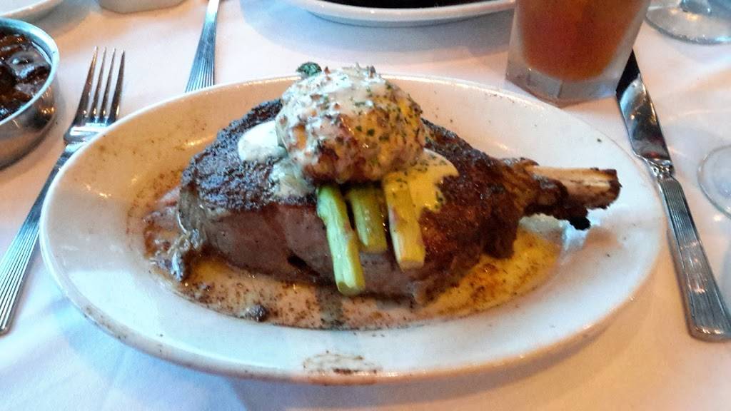 Ruths Chris Steak House | restaurant | 6100 Dutchmans Ln Kaden, Tower - 16th Floor, Louisville, KY 40205, USA | 5024790026 OR +1 502-479-0026